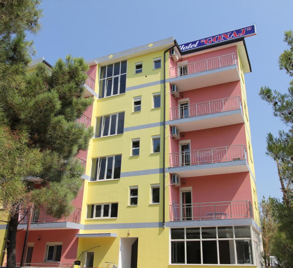 Hotel Gonaj Velipoje Exterior photo